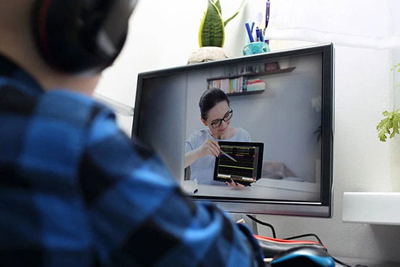 Oscilloscope software solutions for remote teaching and remote learning Oscilloscope software solutions for remote teaching and remote learning