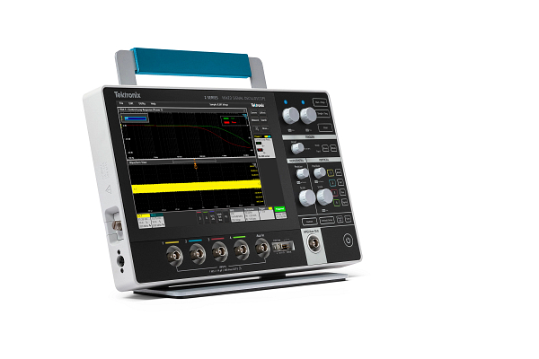 Angle view of 2 Series MSO Oscilloscope